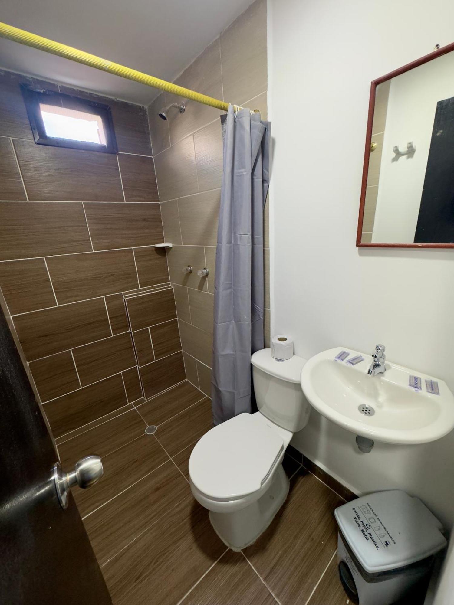 Hotel Select ميديلين المظهر الخارجي الصورة