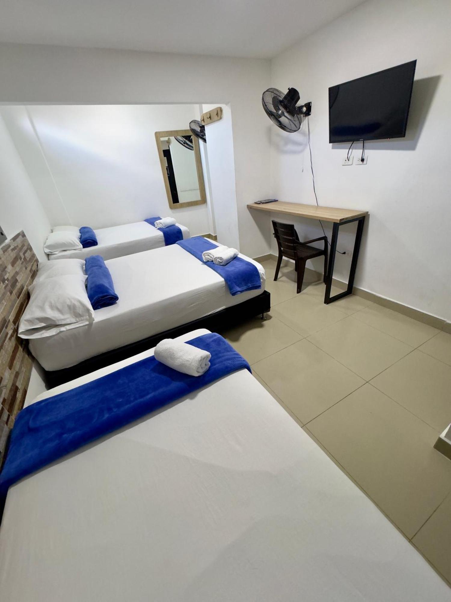 Hotel Select ميديلين المظهر الخارجي الصورة